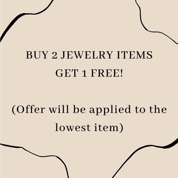 Gold Tone Round Cut Crystal Ring, Size 8 - Picture 3 of 15